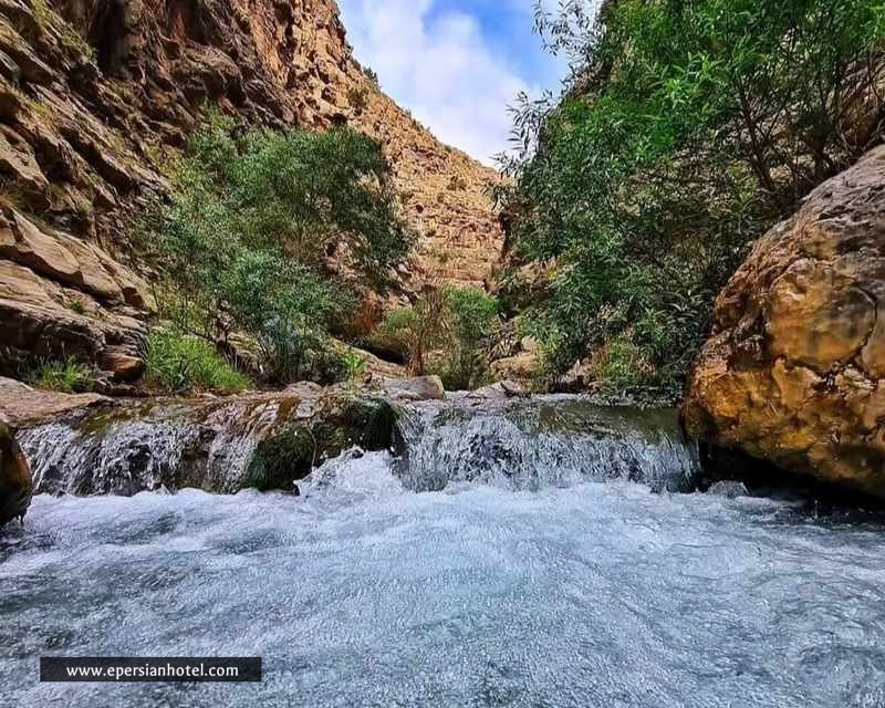 رودخانه دره شمخال مشهد